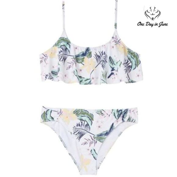 Reef Lovely Senorita Flutter Two Piece Swimsuit Size 16 - Picture 1 of 4